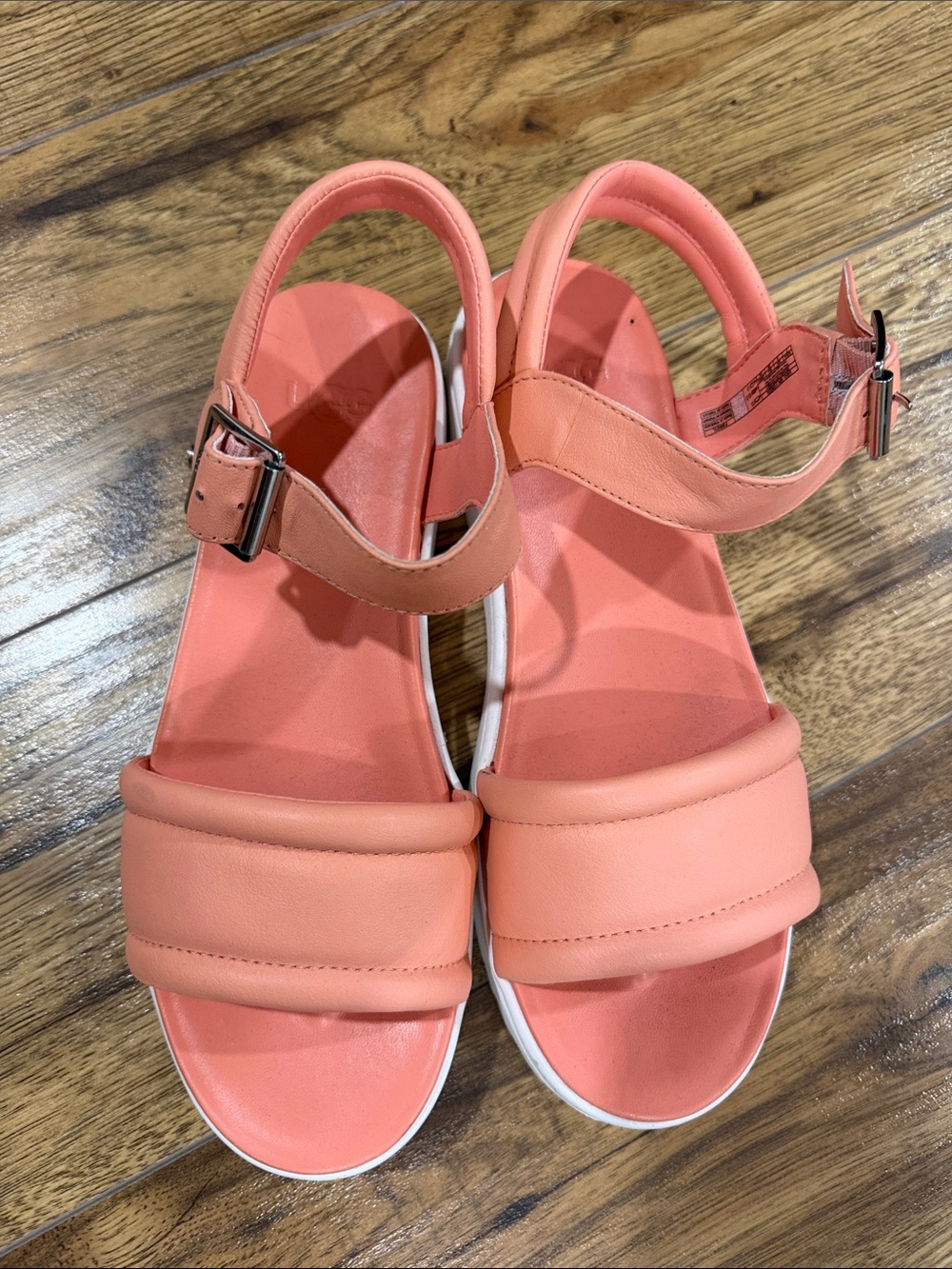 UGG Zayne platform leather coral sandals size 7